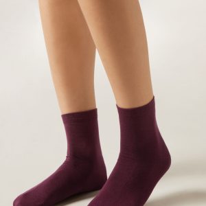 Short Socks with Trimmed Cuffs