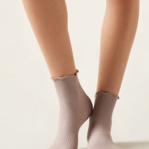 Ribbed Socks