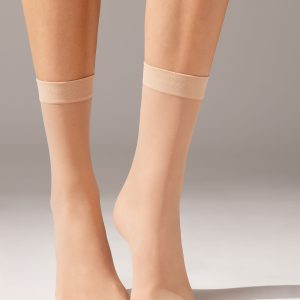 20 Denier Sheer Socks